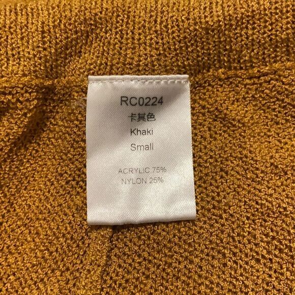 Knit Khaki Shorts - Picture 4 of 5